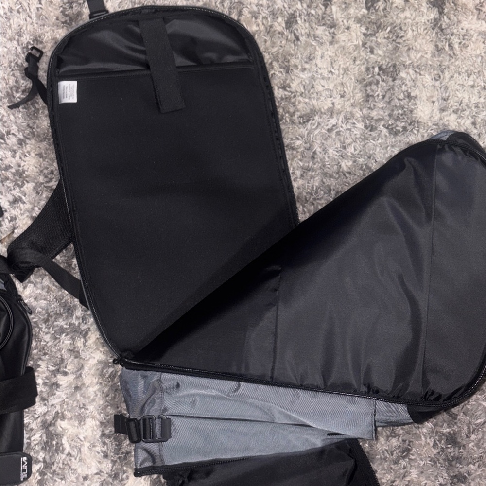 Gray Men's Backpack with Front Organizer Pockets - Picture 9 of 10